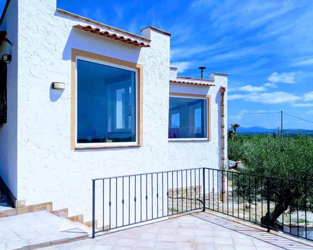 Villa Immersa In Oliveto Vista Mare 취아카 외부 사진